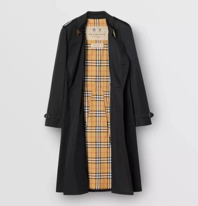 Burberry Outwear